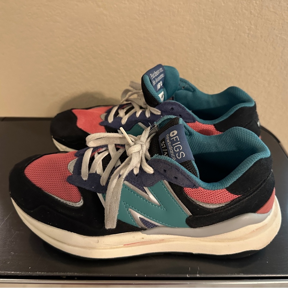 FIGS New Balance CACTUS DESERT ROSE - Picture 5 of 8